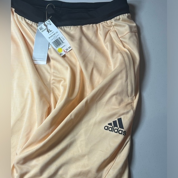 NWT Adidas XL Axis Knit 3.0 Aeroready Primegreen Pulse Amber Training Shorts - Picture 6 of 10